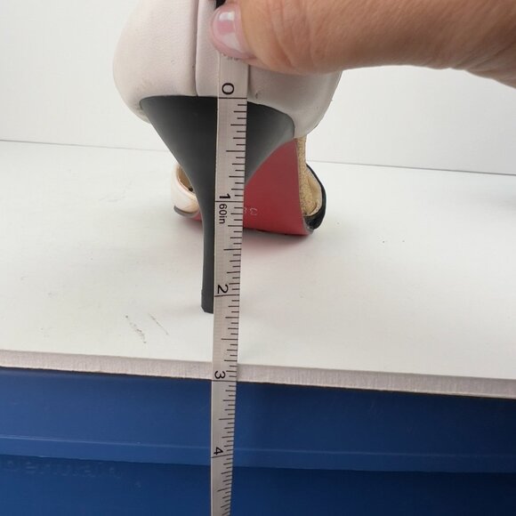 Gorgeous Black, White and Gold Heels - Picture 7 of 7